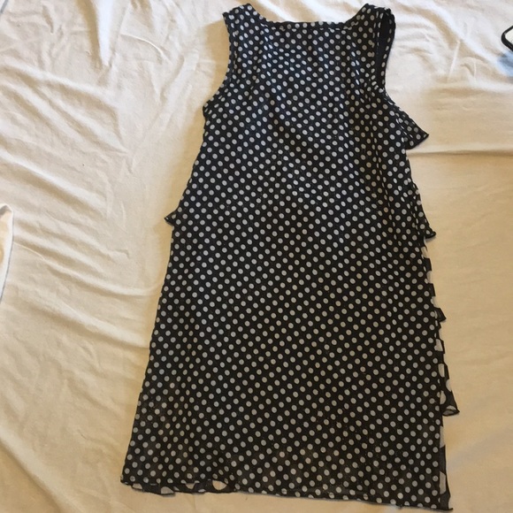 Girls size 6-7 good condition dress - Picture 3 of 3